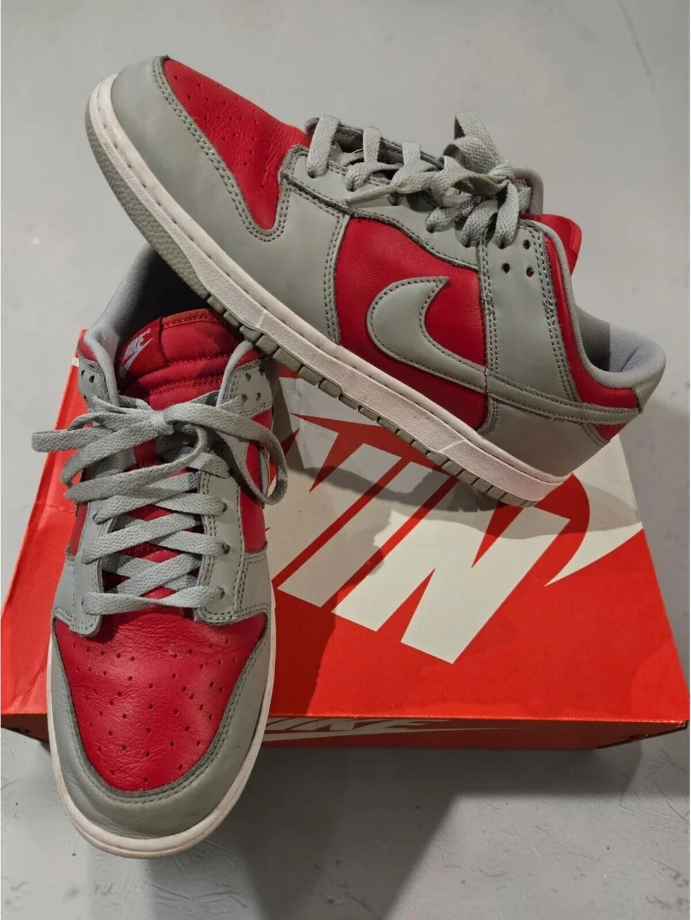 Nike Dunk Low Reverse Ultraman FQ6965-600 Men's 9.5 OG Box Preowned